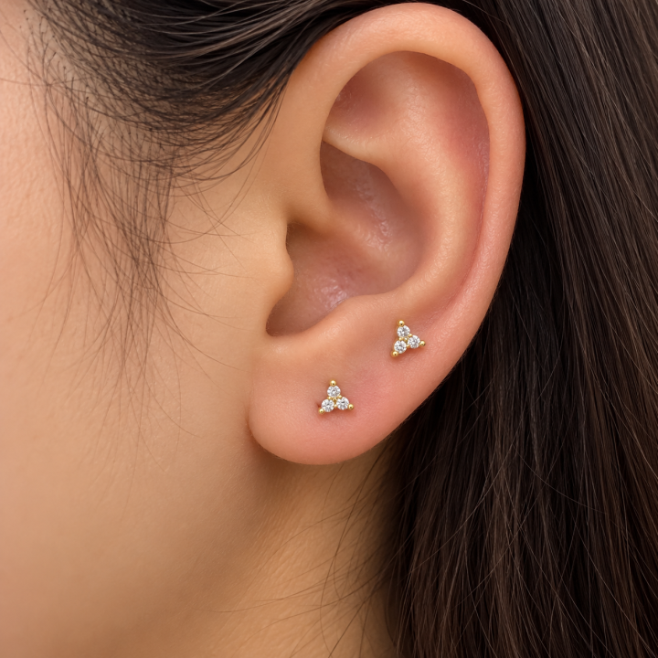Triangle studs