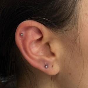 Silver dot studs