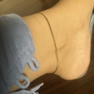 Curb link chain anklet