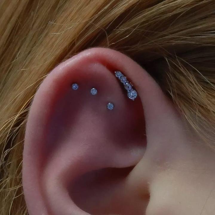 Dainty studs